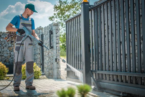 Best Pool Deck Cleaning  in Shady Hills, FL
